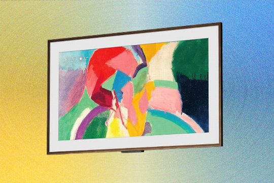 Amazon Ember Artline Review: A Stylish Art Television