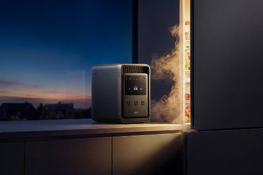 Anker's betting $500 on proving its 35-hour battery claim live on YouTube