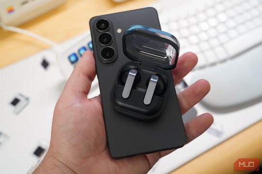One Samsung Galaxy setting completely changed how my headphones sound