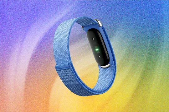 6 Best Fitbit Models for Beginners, Athletes, and Kids (2026)