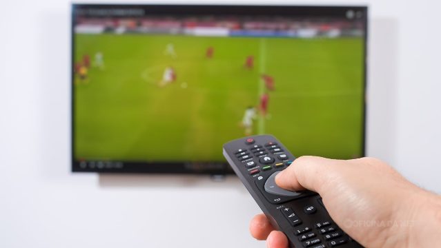 Jogos de hoje, quinta-feira (13/08): onde assistir futebol ao vivo na TV e online