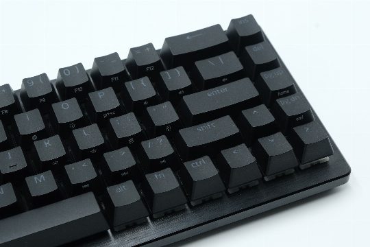 Razer Huntsman V3 HE Review: Jumping on the Bandwagon