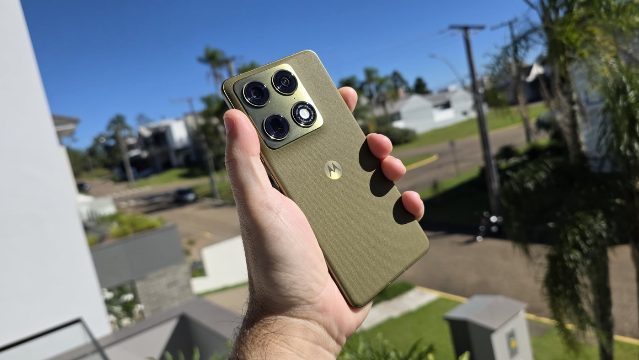 Motorola Signature recebe Android 17 Beta 3; Moto G86 Power entra nos testes