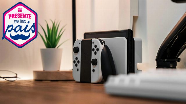 Nintendo Switch OLED com tela de 7” está mais barato para Dia dos Pais