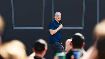 “Inevitável”: Cook diz que Apple vai aumentar preços dos produtos