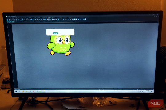 I stopped using idle games for focus and switched to a desktop pet that actually helps