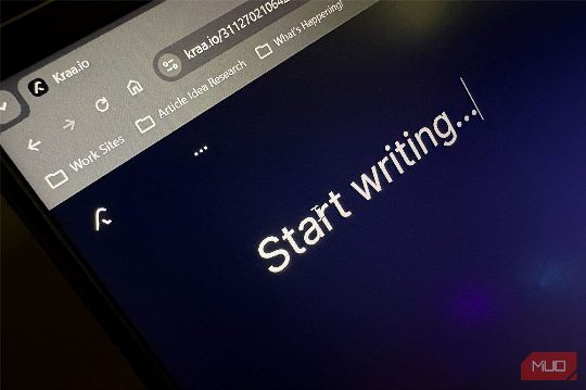 The notes app that finally stuck for me has no sync, no AI, and nothing to fiddle with