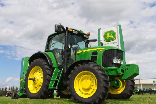 The FTC Settlement With John Deere Is a Huge Win for the Right-to-Repair Movement