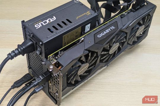 I tested my eGPU with Oculink and Thunderbolt, and it wasn’t close