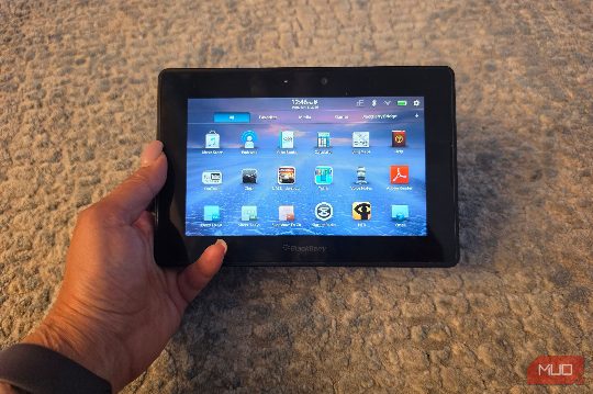 This forgotten BlackBerry tablet figured out gesture navigation 15 years before it became standard