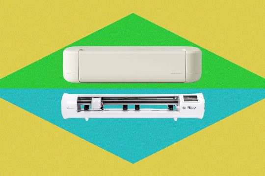Cricut Explore 5 vs. Siser Romeo: Choosing the Right Smart Cutting Machine (2026)