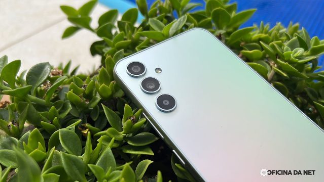 Samsung inicia testes da One UI 9 e Android 17 em celular amado pelo público