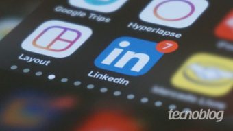 LinkedIn cria botão para denunciar posts feitos por inteligência artificial