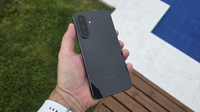 Samsung atualiza Galaxy A36 com patch de segurança de maio